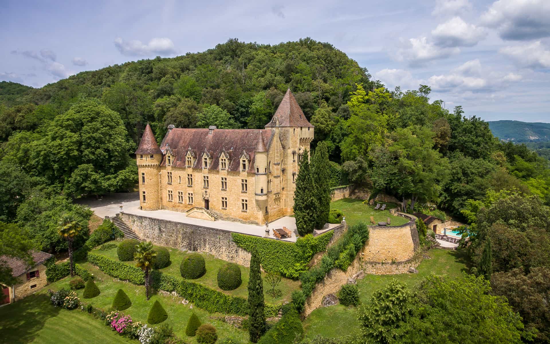 Château de Rouffillac, à Carlux en Dordogne.
